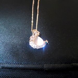 Crystal Luxury Necklace & Earrings.